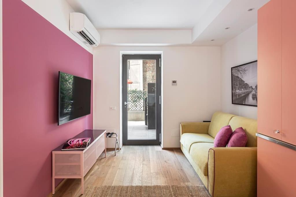 Amazing Apartment In Duomo ミラノ エクステリア 写真