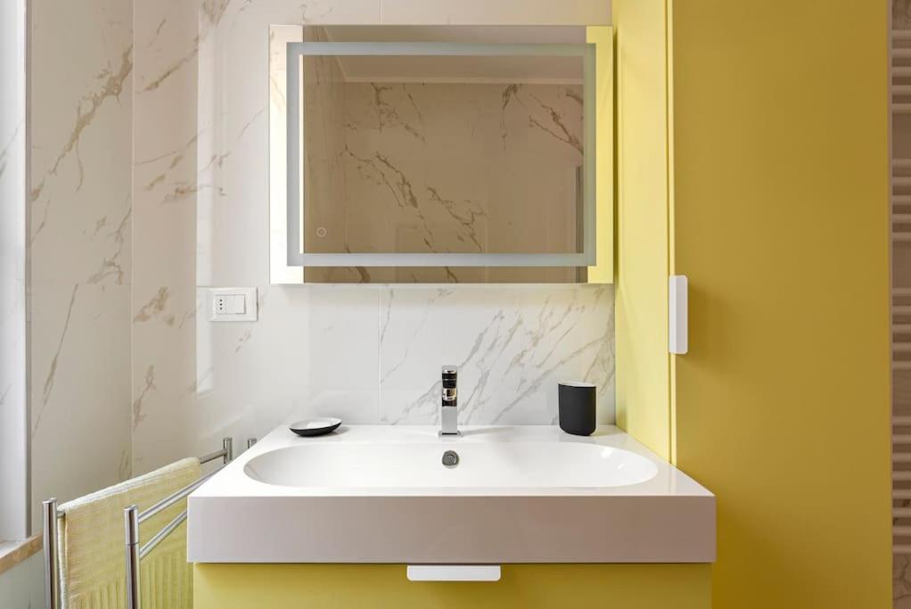 Amazing Apartment In Duomo ミラノ エクステリア 写真