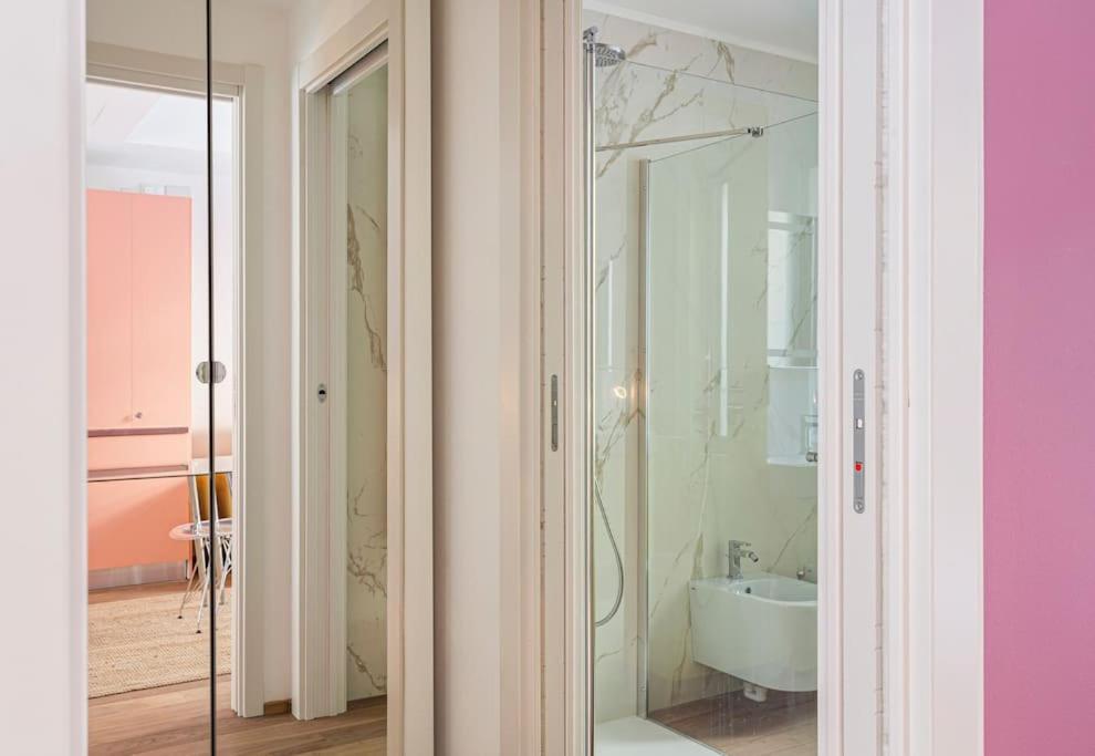 Amazing Apartment In Duomo ミラノ エクステリア 写真